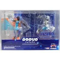 POP UP PARADE - Good Smile Company (グッドスマイルカンパニー POP UP PARADE レブロン・ジェームス&バッグス・バニー)