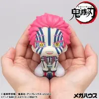 Lookup - Demon Slayer: Kimetsu no Yaiba / Akaza