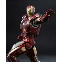 Figure - The Avengers / Tony Stark