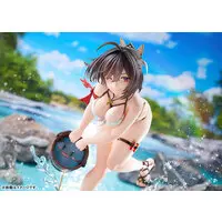 Atelier Yumia: The Alchemist of Memories & the Envisioned Land Yumia Liessfeldt: Playing in the Water Ver. 1/6 Complete Figure