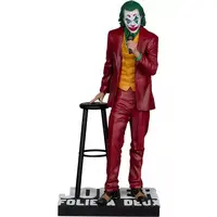 Figure - DC Comics