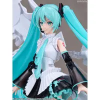 Plastic model - VOCALOID / Hatsune Miku