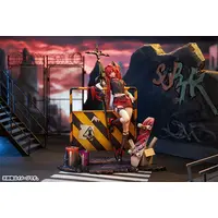 Arknights Surtr: Liberte//Echec VER. 1/7 Complete Figure