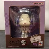 Lookup - Demon Slayer: Kimetsu no Yaiba / Kochou Shinobu