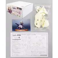 Figure - Garage Kit - Resin Cast Assembly Kit - Fate/hollow ataraxia / Illyasviel von Einzbern