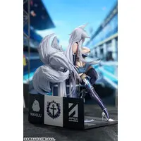 Azur Lane Shinano Moonlit Chrome Ver. 1/7 Complete Figure