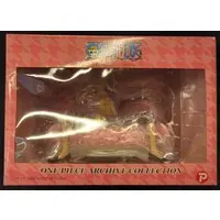 Figure - One Piece / Donquixote Doflamingo