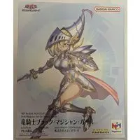 Figure - Yu-Gi-Oh! / Dark Magician Girl