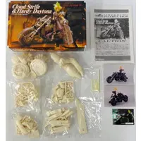 Figure - Resin Cast Assembly Kit - Garage Kit - Final Fantasy VII / Cloud Strife