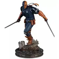 Figure - DC Comics / Deathstroke