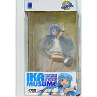 Beach Queens - Shinryaku! Ika Musume (The Squid Girl)