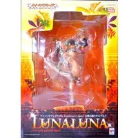 Figure - Queen's Blade