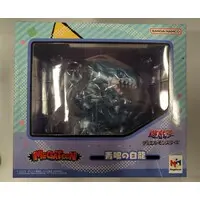 Figure - Yu-Gi-Oh! / Blue-Eyes White Dragon