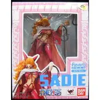Figuarts Zero - One Piece / Sadi