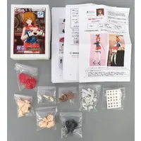Figure - Garage Kit - Resin Cast Assembly Kit - Bunny Garden