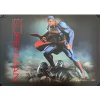 Figure - Superman