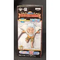 Ichiban Kuji - World Collectable Figure - One Piece / Silvers Rayleigh
