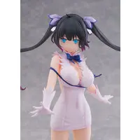 With Bonus - DanMachi / Hestia