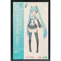 Plastic model - VOCALOID / Hatsune Miku