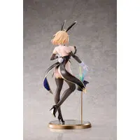Sophia F. Shirring Magician Bunny Ver. 1/6 Complete Figure Regular Edition