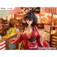 Azur Lane Taihou Yukata ver. 1/7 Complete Figure