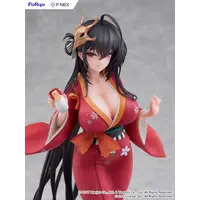 Azur Lane Taihou Yukata ver. 1/7 Complete Figure
