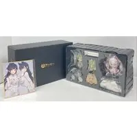 Figure - Azur Lane / Laffey & Akashi