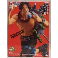 Prize Figure - One Piece / Portgas D. Ace
