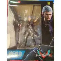 ARTFX J - Devil May Cry