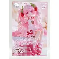 Noodle Stopper - VOCALOID / Hatsune Miku & Sakura Miku