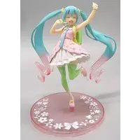 Taito Online Crane Limited - VOCALOID / Hatsune Miku