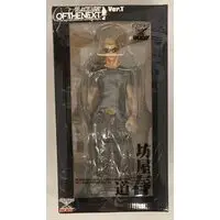 Figure - Crows / Bouya Harumichi