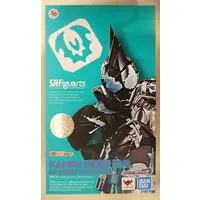 S.H.Figuarts - Kamen Rider Revice