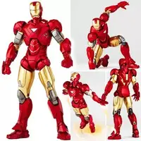Revoltech - Iron Man / Tony Stark