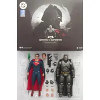 Figure - Superman