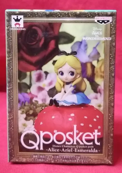 Q posket - Alice in Wonderland