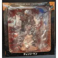 Shibuya Scramble Figure - Chainsaw Man