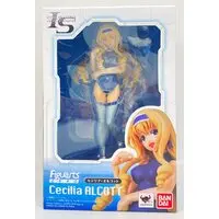 Figuarts Zero - Infinite Stratos / Cecilia Alcott