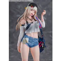 "GODDESS OF VICTORY: NIKKE" Centi - Supreme Holiday 1/7 Complete Figure