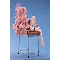 Blue Archive Kirara Memorial Lobby Ver. 1/7 Complete Figure