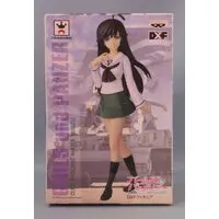 Prize Figure - Girls und Panzer / Isuzu Hana