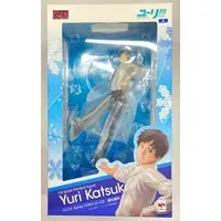 G.E.M. - Yuri!!! on Ice / Katsuki Yuuri