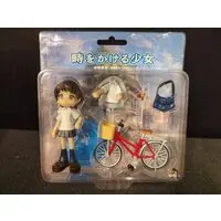 Pinky Street - Toki wo Kakeru Shoujo (The Girl Who Leapt Through Time)
