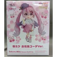Nendoroid - Nendoroid Doll - VOCALOID / Hatsune Miku & Sakura Miku