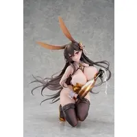 Azur Lane Chikuma -Premium Prize on the Table ver.- 1/4 Complete Figure